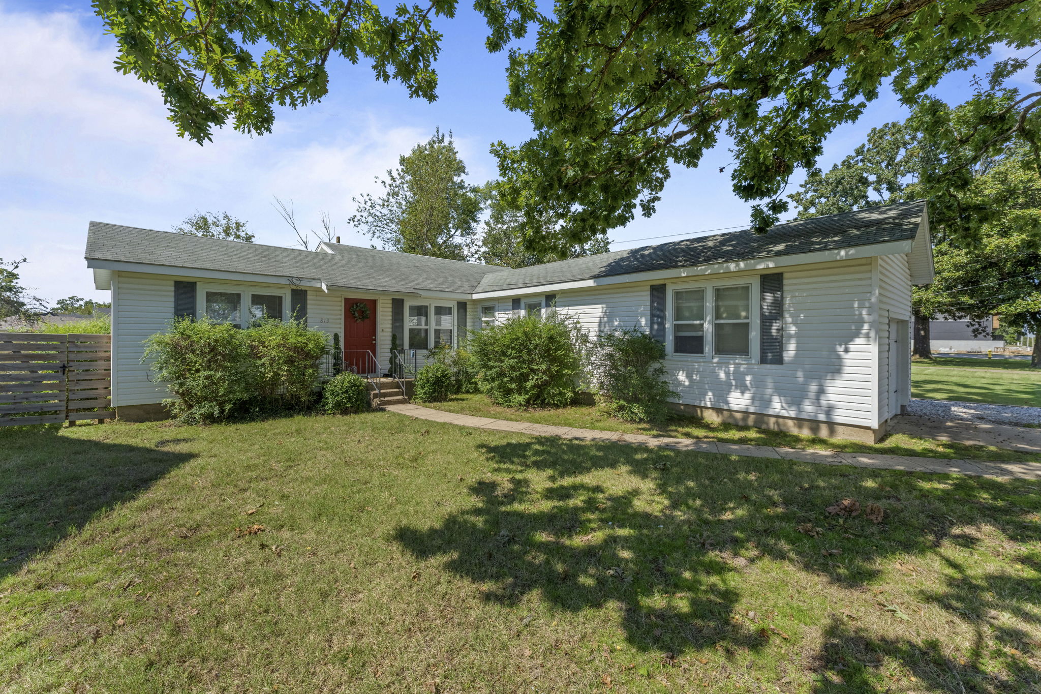 Downtown Bentonville Home in An Amazing Location 